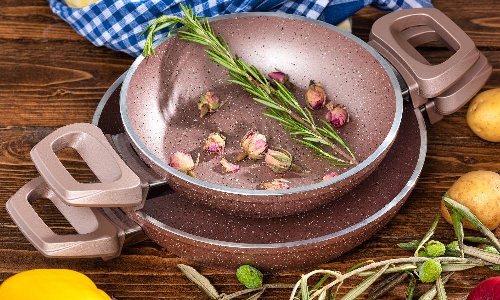Non Stick Aluminium Die Cast Cookware Manufacturers Exporters Supplier