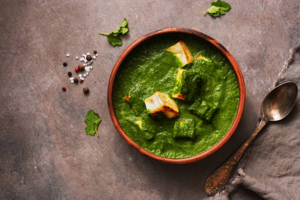 Palak Paneer Recipe Home Cooking (English) - Embracing the Essence — MACclite
