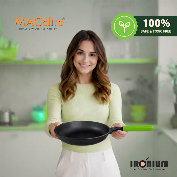Ironium Cast Iron Pre-Seasoned Frying Pan 20 cm With Long Handle and Silicone Grip