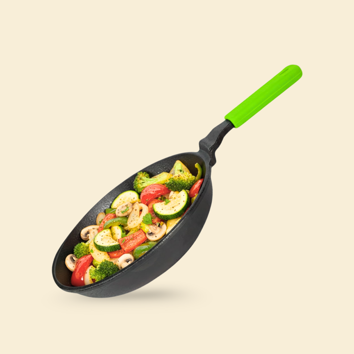 Ironium Cast Iron Pre-Seasoned Frying Pan 20 cm With Long Handle and Silicone Grip